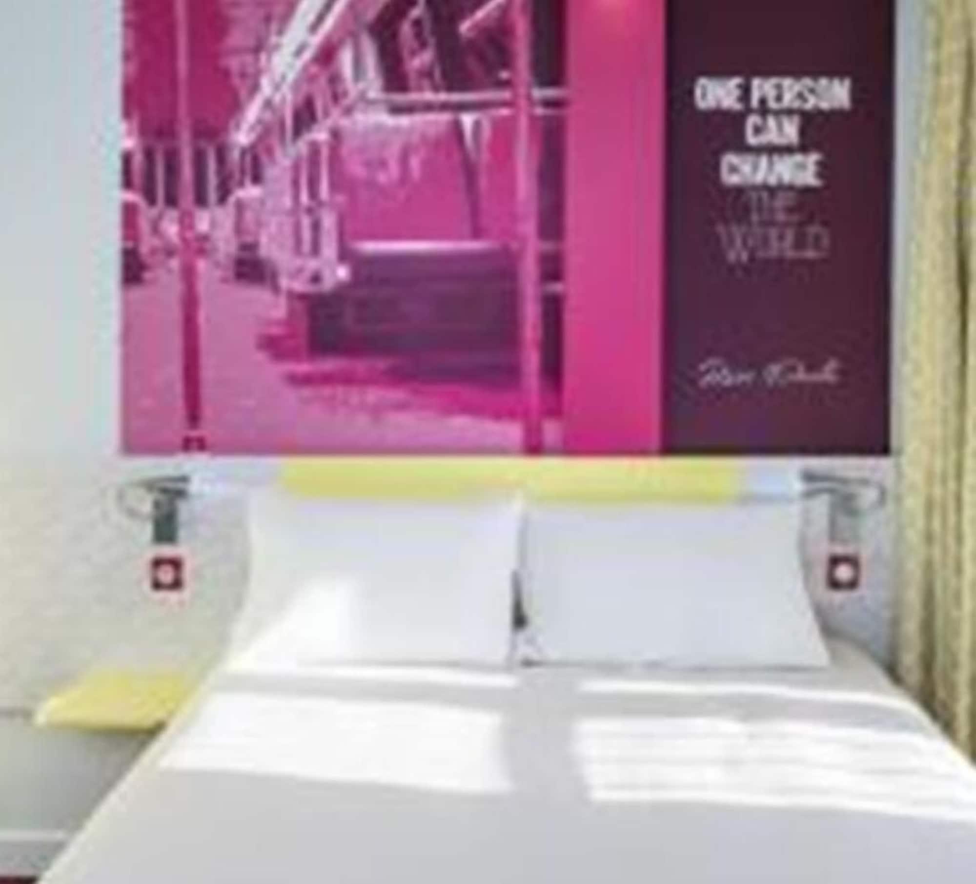 Ibis Styles Crimée La Hotel París