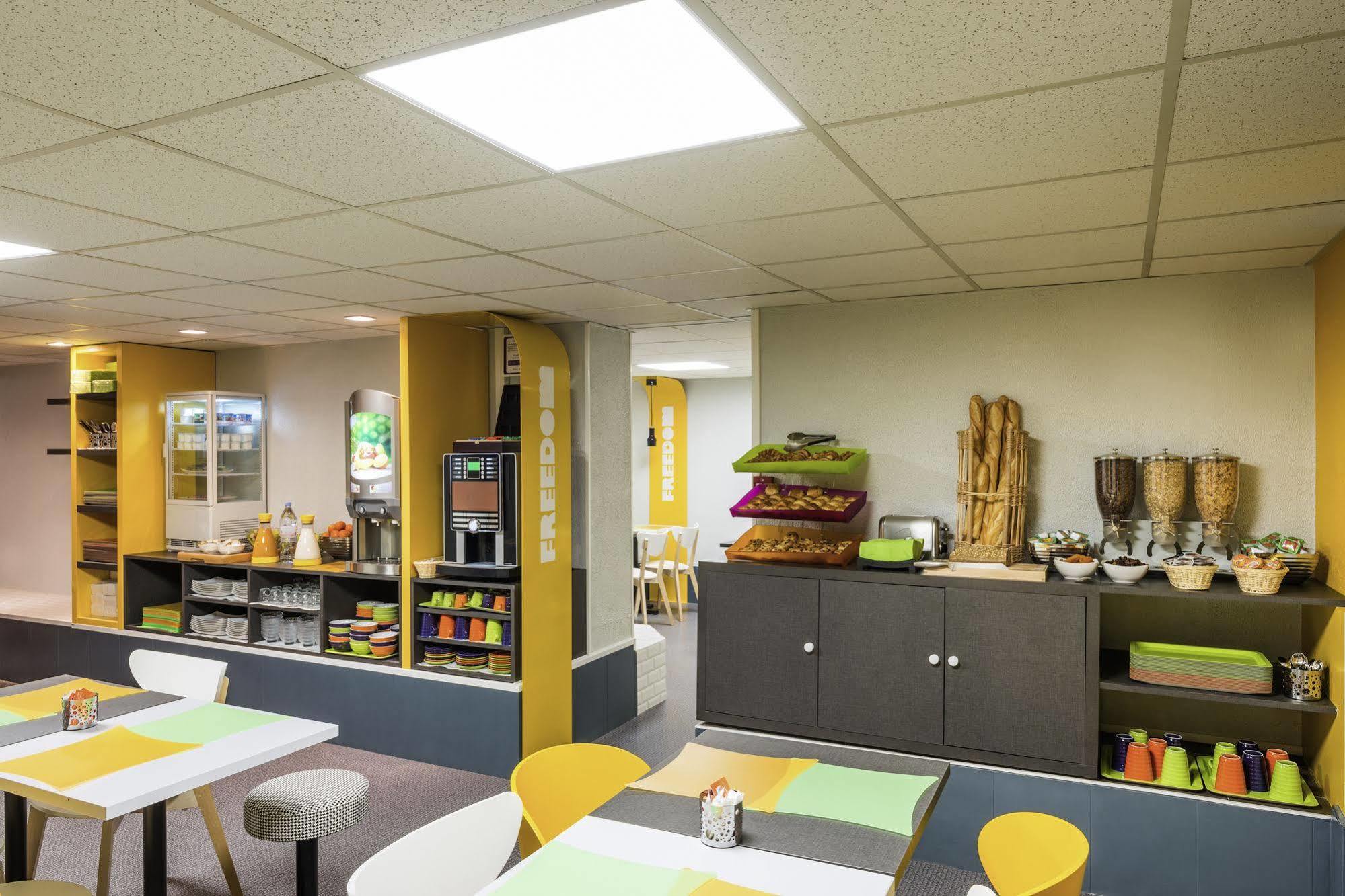 Ibis Styles Crimée La Hotel París
