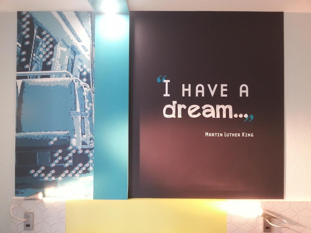 Ibis Styles Crimée La Hotel 3*